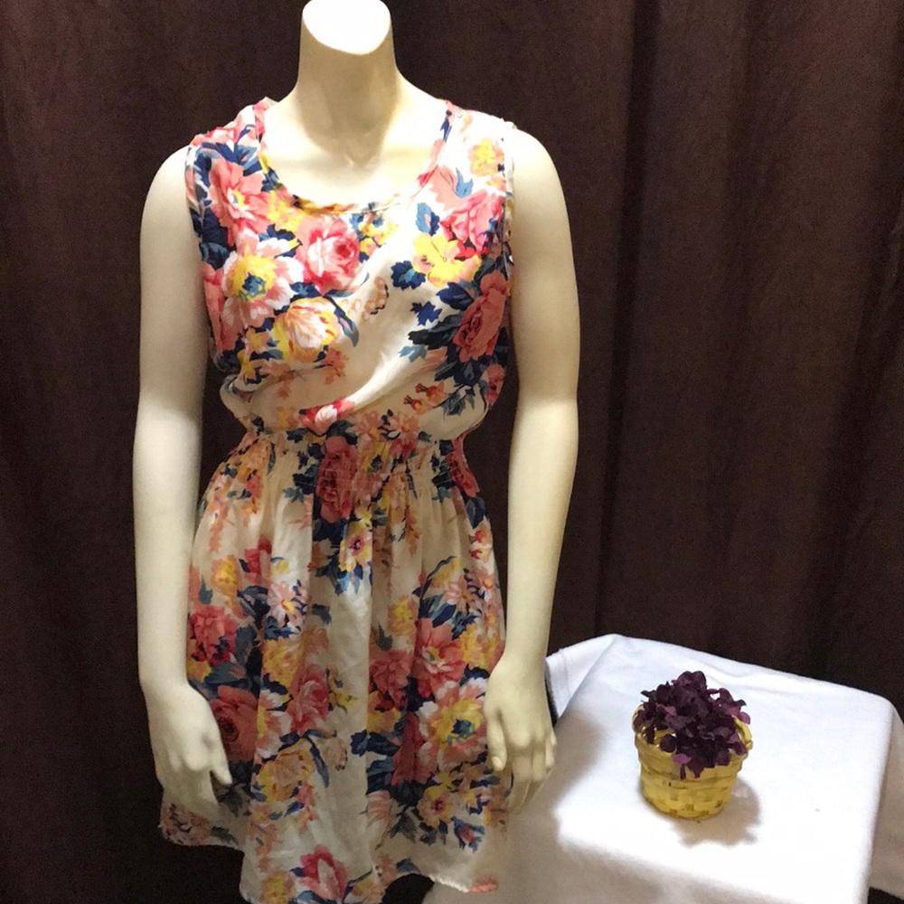 Flowered dress